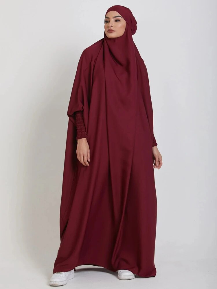 Modest silhouette of the One-piece Jilbab Abaya.