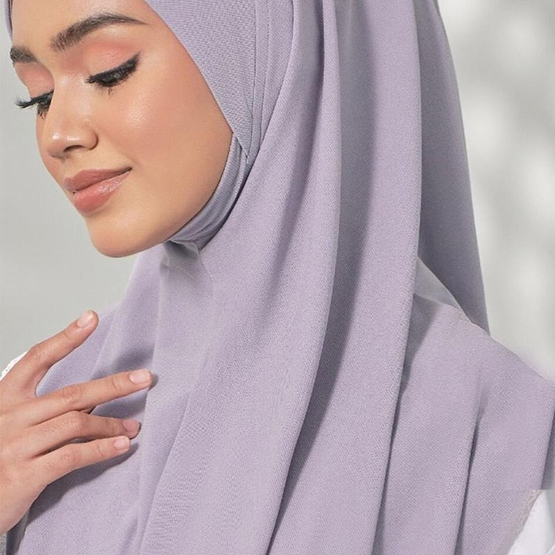 Detailed View of the High-Quality Premium Instant Hijab